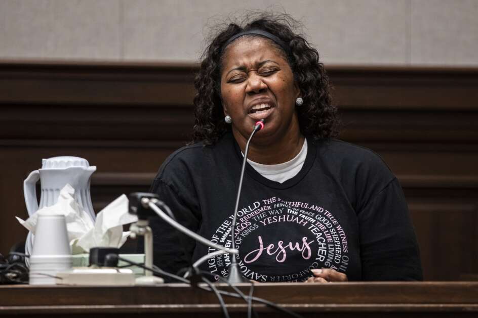 Nicole Owens’ stepmother Nicole Winters gives a victim impact statement during a sentencing hearing for Timothy L. Rush at the Linn County Courthouse in Cedar Rapids on Monday. Rush, 33, was originally charged with two counts of second-degree murder for the April 2022 fatal shootings of Nicole Owens and Marvin Cox, but pleaded to two counts of involuntary manslaughter, five counts of reckless use of a firearm causing bodily injury, and one count each of intimidation with a dangerous weapon and possession of a firearm by a felon. (Nick Rohlman/The Gazette)