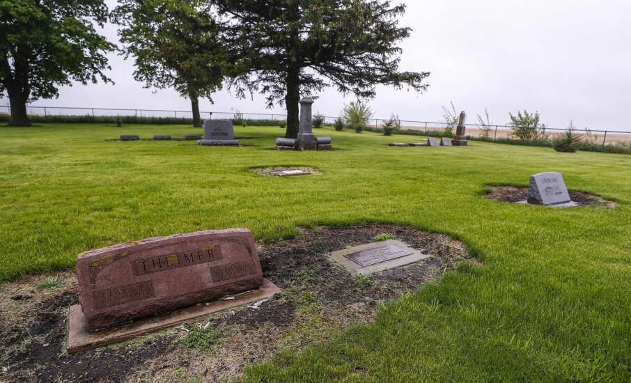 Rural pioneer cemeteries are being preserved by some in Black Hawk County
