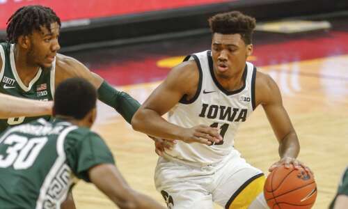 Michigan State-Iowa men’s basketball glance: Time, TV, 5 facts