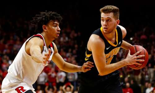 Iowa-Rutgers men’s basketball glance: Time/TV/five facts