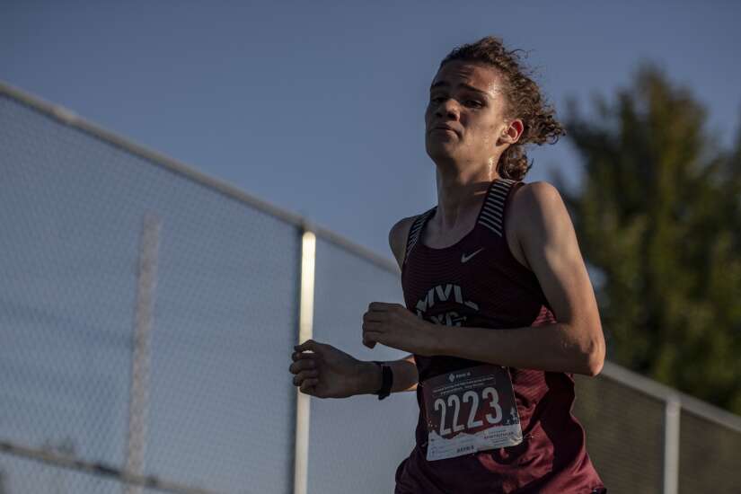 Mount Vernon-Lisbon sweeps individual, team cross country titles at Solon
