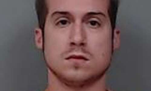 Coralville man pleads to sex abuse of 15-year-old girl