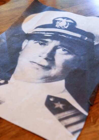 Iowa Pearl Harbor survivor remembered for love of country, family