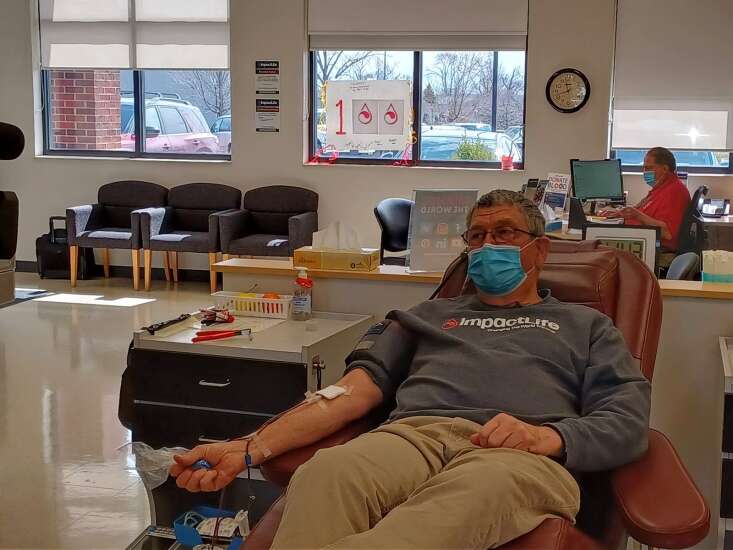 Cedar Rapids whole blood donor gives 100th donation
