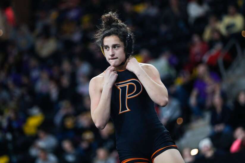 Photos: 2023 Iowa girls’ state wrestling day 2, morning session