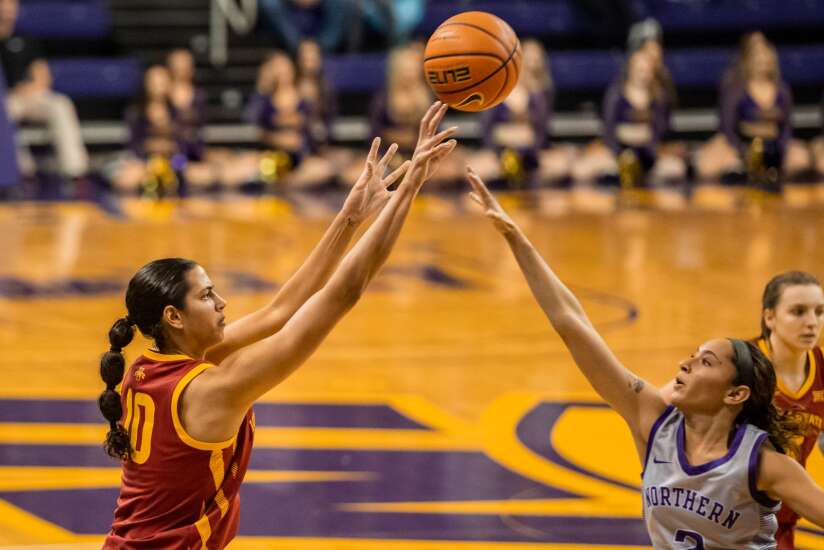 With Stephanie Soares out for the season, Iowa State women’s basketball has to be ‘creative’