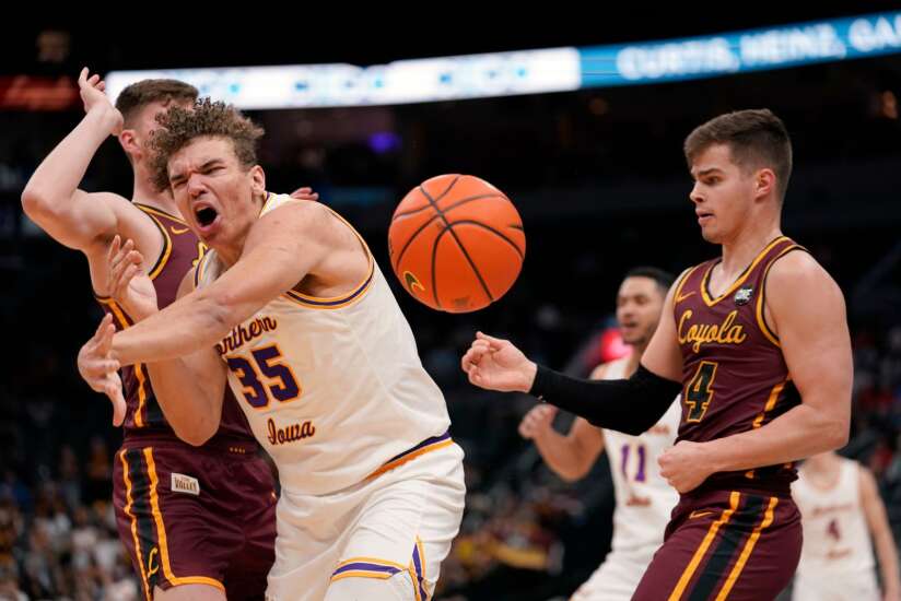 UNI men’s basketball has NCAA Tournament dream dashed in MVC tournament loss to Loyola-Chicago