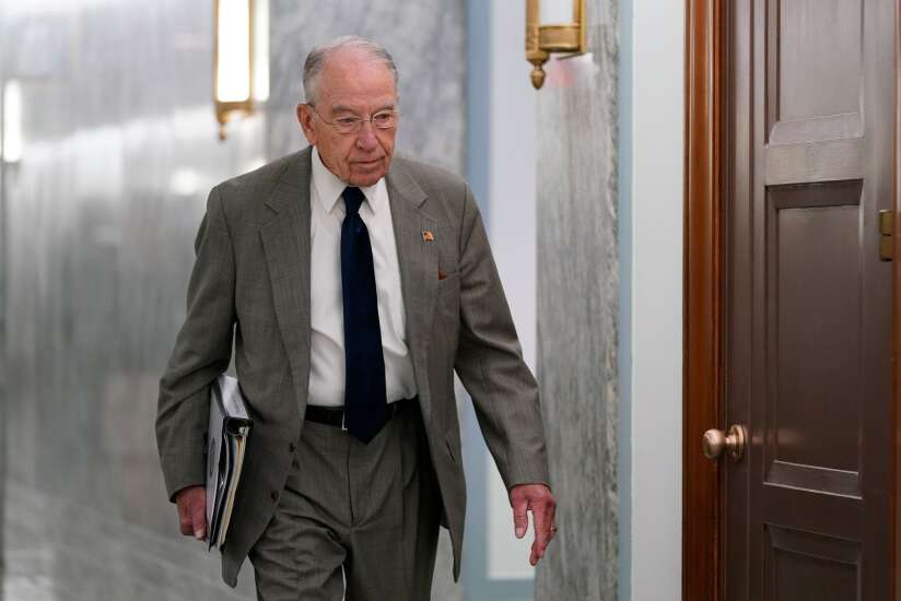Warning signs for Chuck Grassley in recent poll results, Iowa pollster says