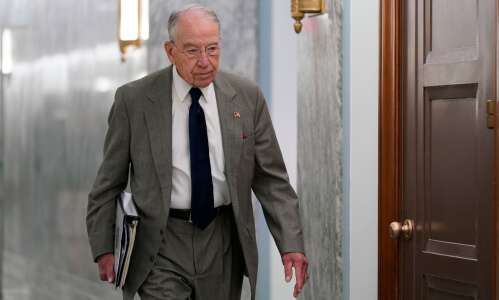 Pollster sees warning signs for Chuck Grassley