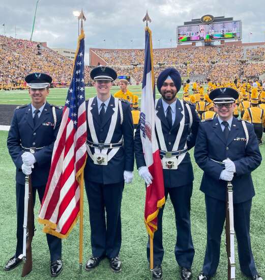 Hawkeye Air Force cadet first in U.S. to wear Sikh garb while in uniform 