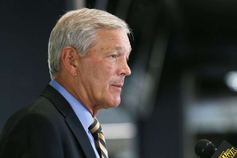 Kirk Ferentz signs extension, will be under contract through 2029