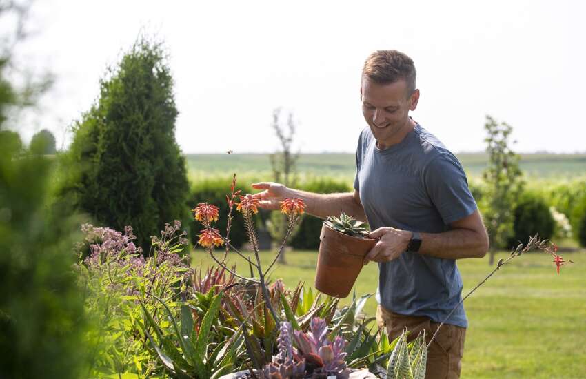 Wyse Guide shares home and garden passions with the masses from his Iowa farm