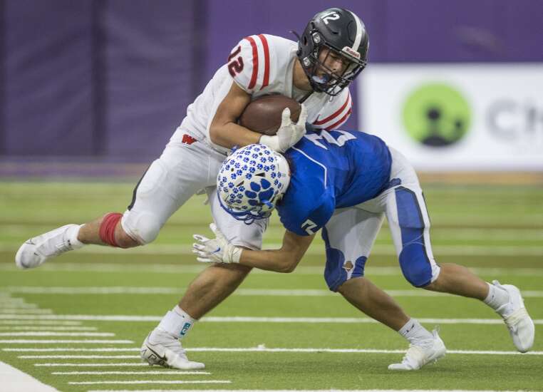 Iowa high school football 2022: Picking the area Class 2A districts