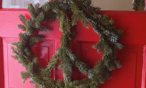 Make your own peace wreath