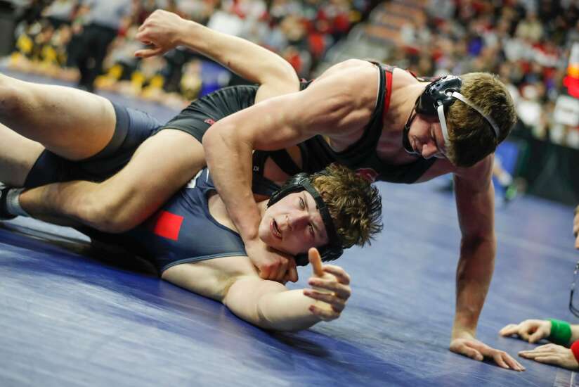 Photos: 2022 Class 2A and 3A Iowa high school wrestling state tournament quarterfinals