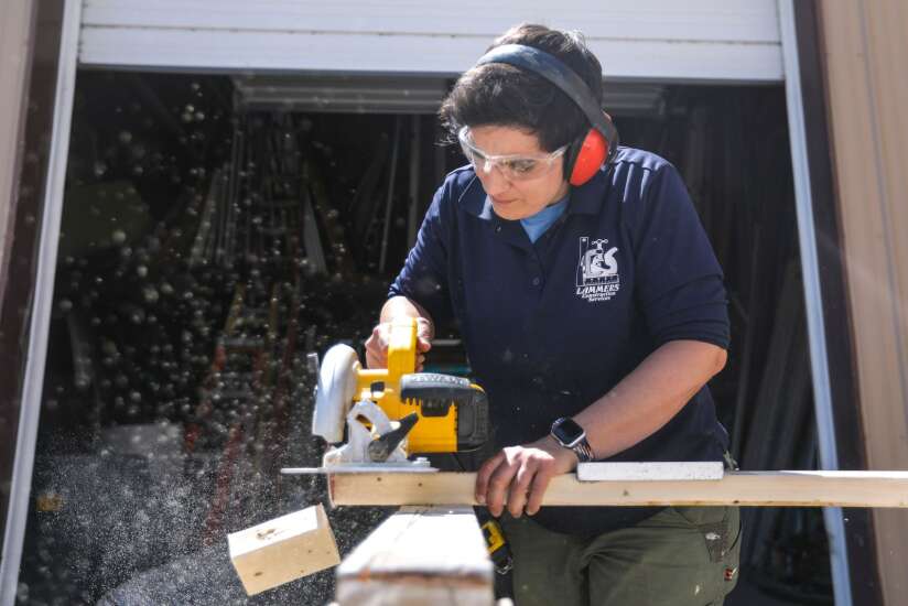 Opportunities increase for Iowa women in trades