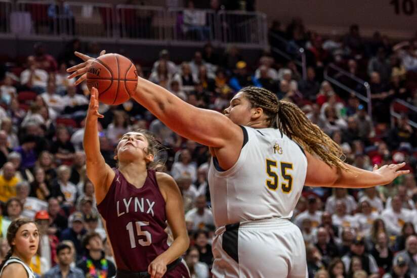 Audi Crooks too tall, Algona Garrigan too much for North Linn in girls’ state basketball semifinals