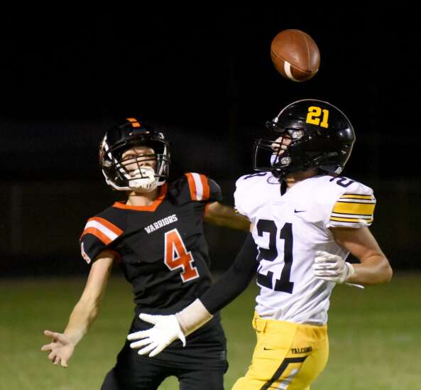 Van Buren County football licks Louisa-Muscatine