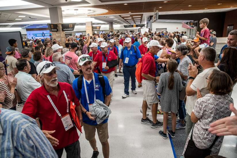 Photos: Community members gather to welcome return of Honor Flight 44.