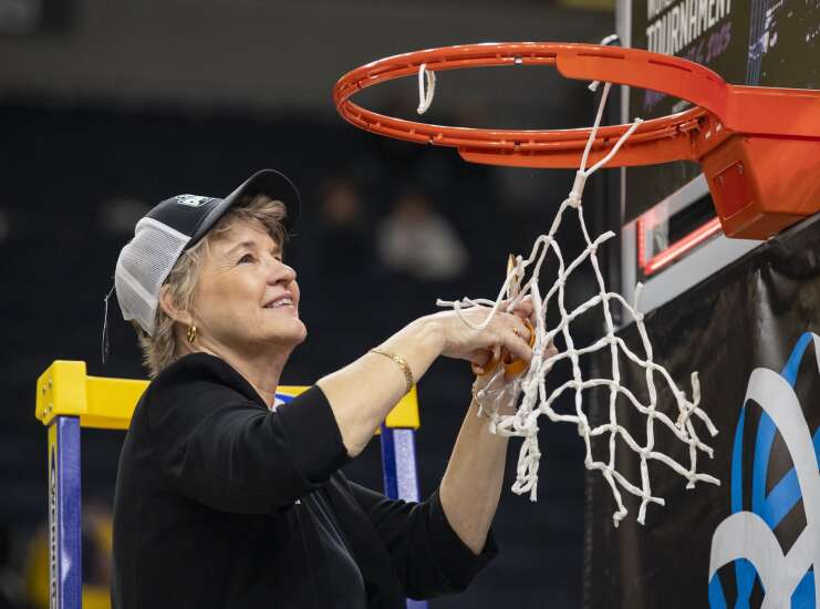 The case for (and against) Iowa as a 1-seed in the NCAA women’s basketball tournament