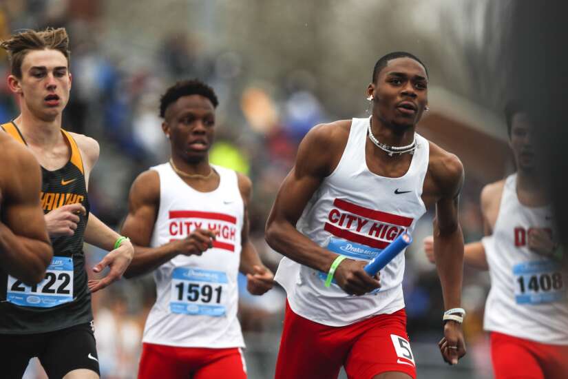 Iowa City High is deadly in the Drake Relays distance medley