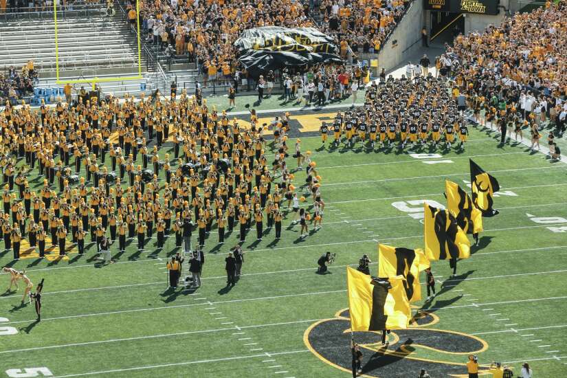 Iowa ‘not done yet’ in 2022 recruiting as staff eyes transfer portal