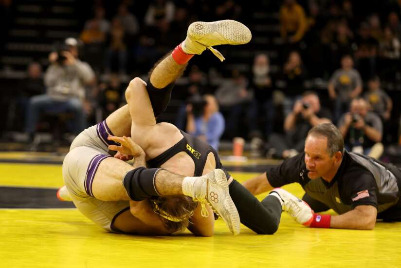 Iowa’s Spencer Lee demonstrates dominance during recent pin streak entering dual with No. 1 Penn State