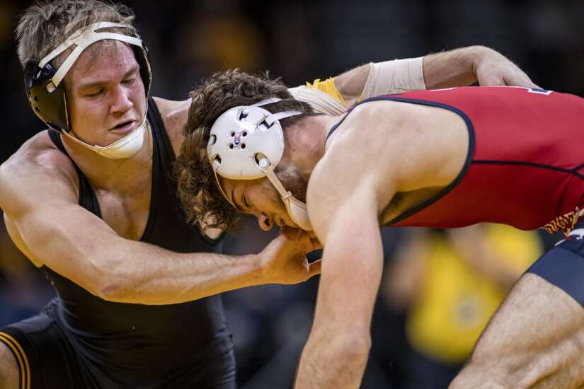 Nelson Brands posts triumphant debut in Iowa wrestling’s 26-11 victory over Penn