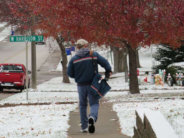 Washington mail carrier retiring after over 38 years