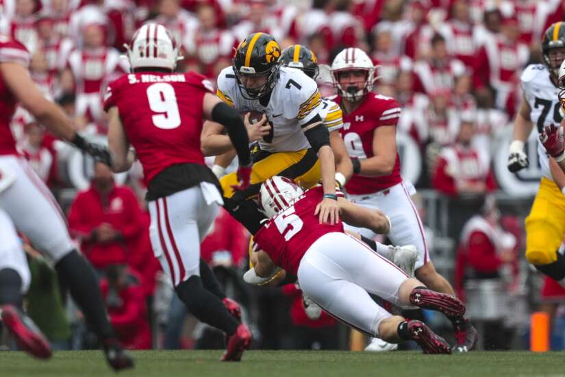 Photos: Iowa football vs. Wisconsin