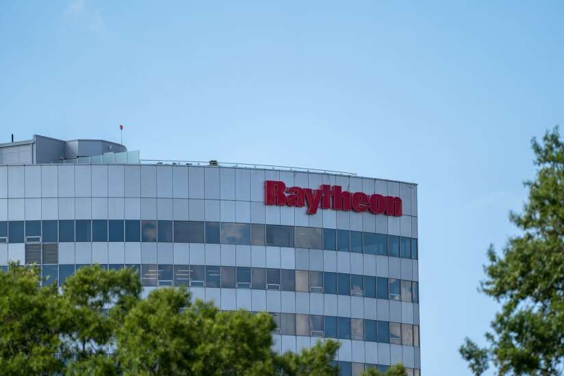 Raytheon sees $17 billion in fourth-quarter sales
