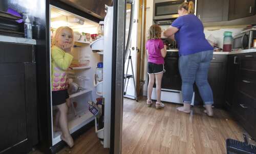 Iowa single parents struggle to cope with rising inflation