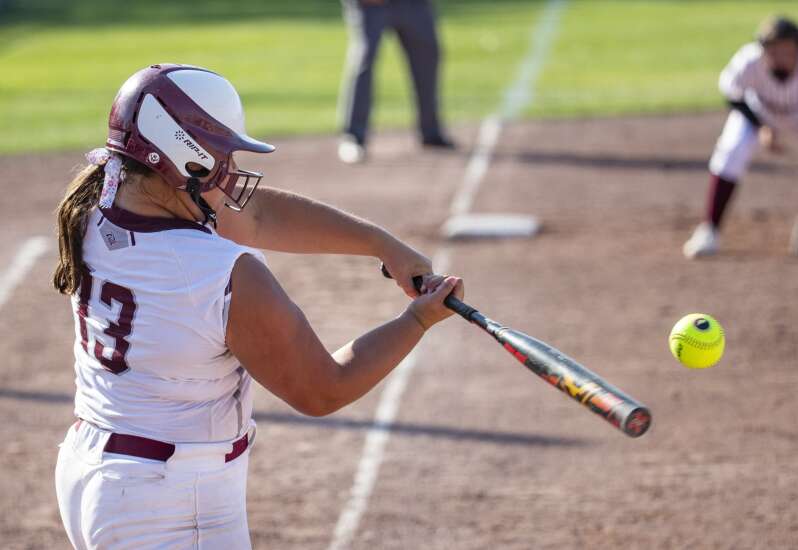 Iowa high school state softball 2022: Tuesday’s scores, stats and more
