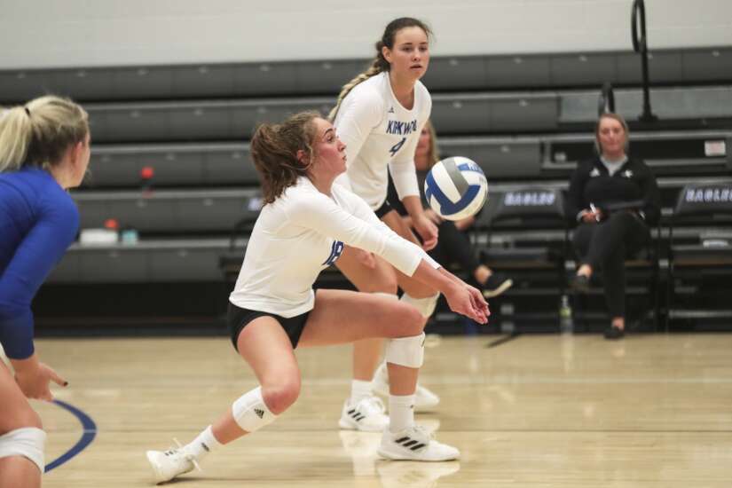 Photos: Kirkwood CC womens volleyball vs Iowa Lakes