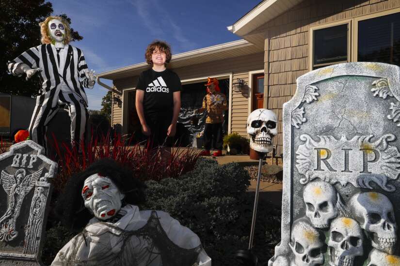 Halloween ghouls prepare for their favorite holiday