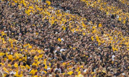 Available Iowa football tickets dwindling following third sellout