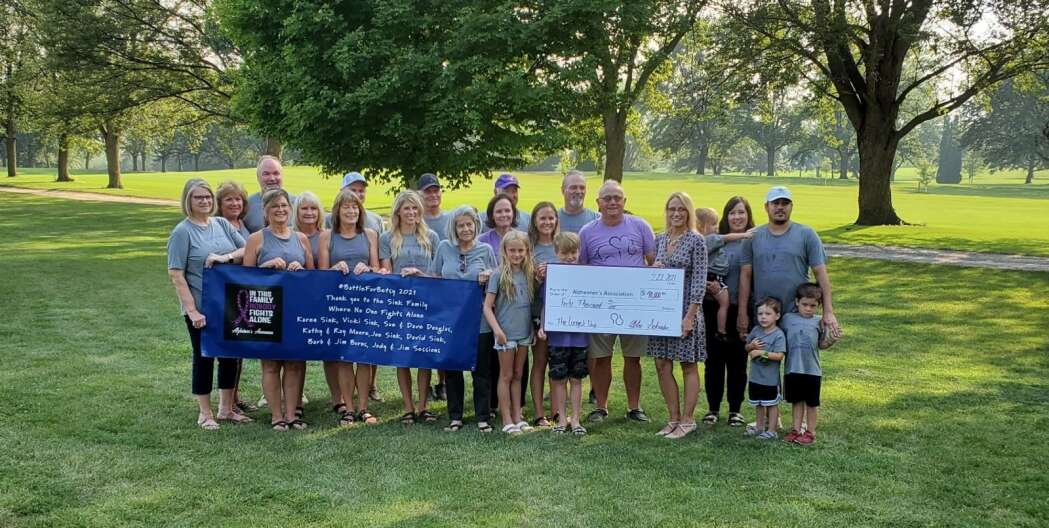 Iowa family raises $40,000 for Alzheimer’s Association