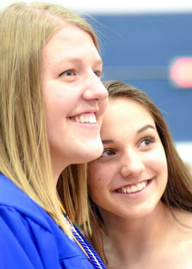 Czinanos’ sisterly love will take a back seat Thursday as Iowa women’s basketball faces Minnesota