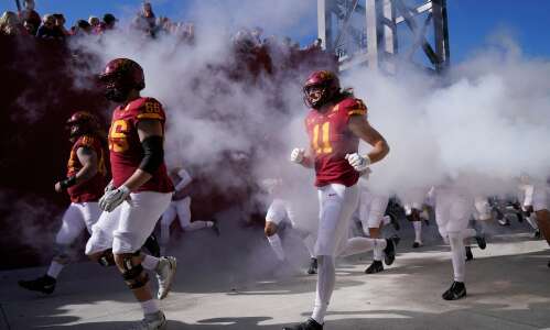 Iowa State football seniors begin reflecting on time as Cyclones
