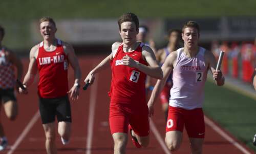 Boys’ track and field: District results, automatic qualifiers