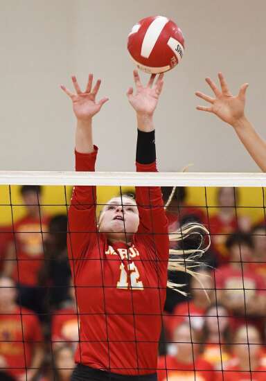 Photos: 4A No. 2 Marion volleyball sweeps Independence