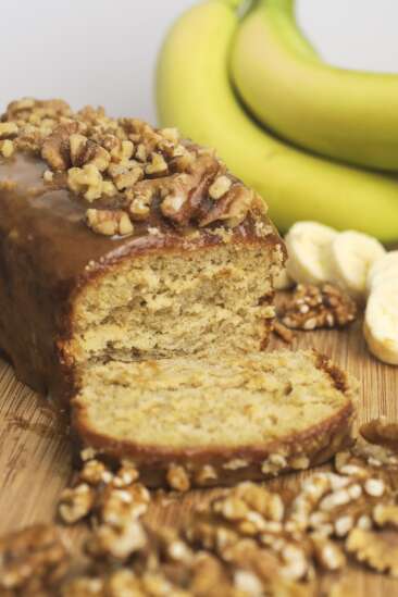 Mad About Food: This banana bread recipe with caramel sauce is a tasty breakfast or snack