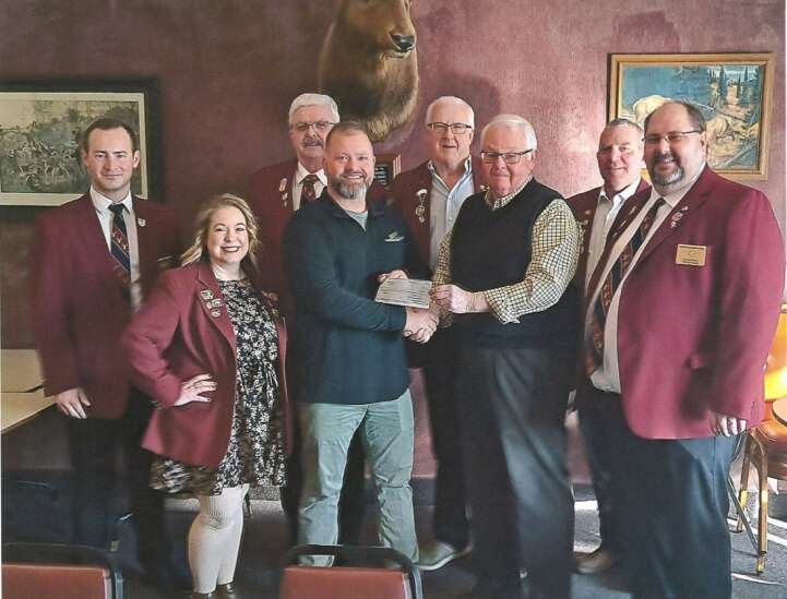 Fairfield Elks donate to TreeHouse