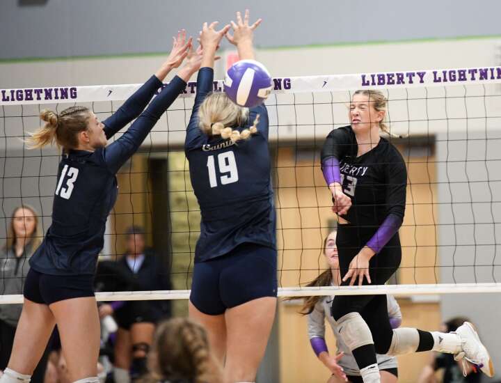 Tuesday volleyball showdowns: Back roads and a pair of sweeps 