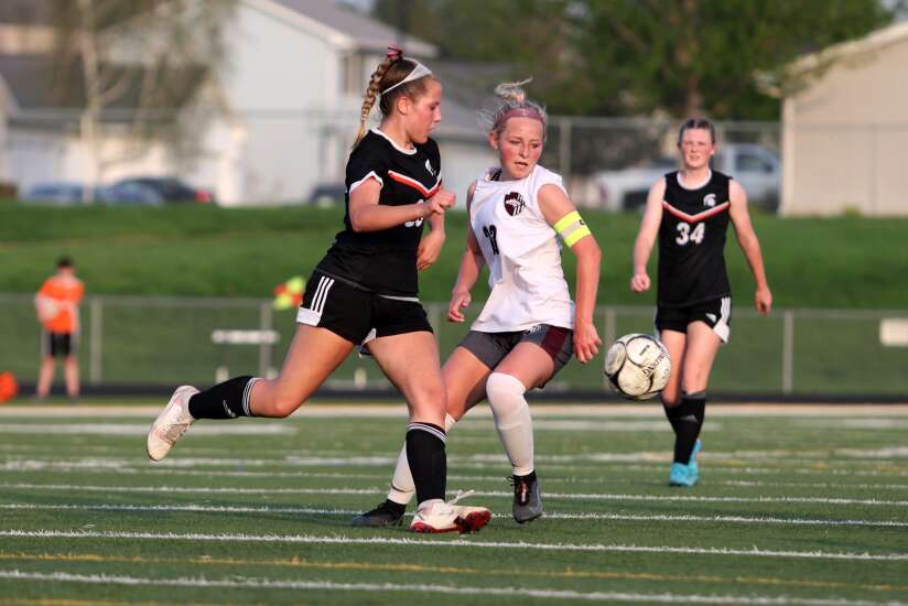 Iowa high school girls’ soccer 2023: Gazette area players and teams to watch