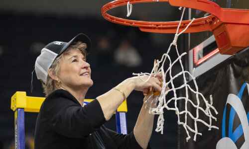 Photos: Lisa Bluder era of Iowa women’s basketball