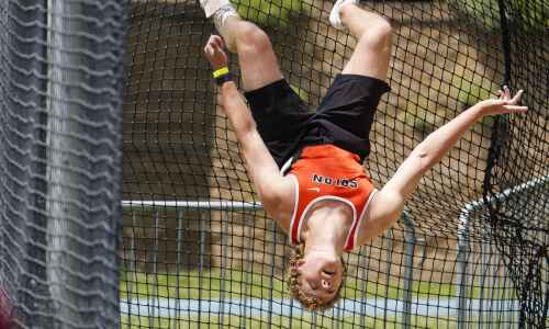 Ben Kampman’s Class 3A boys’ state discus title is worth flipping over