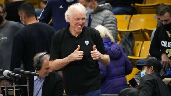 Bill Walton, who died Monday, was winter late-night medicine for the soul