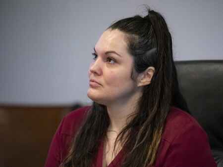 Jury convicts Palo woman of life sentence for suffocating stepmom with pillow in 2022