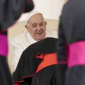 Pope apologizes after being quoted using vulgar term about gays regarding church ban on gay…